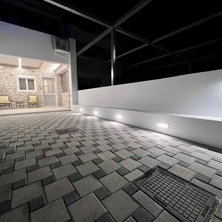 Casa Sym * 法里拉基