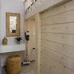 Casa Sym 아파트 팔리라키