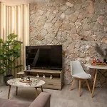 Casa Sym 아파트 팔리라키