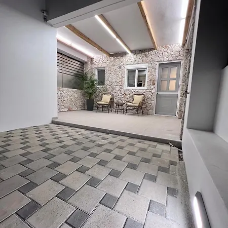 Casa Sym * פליראקי